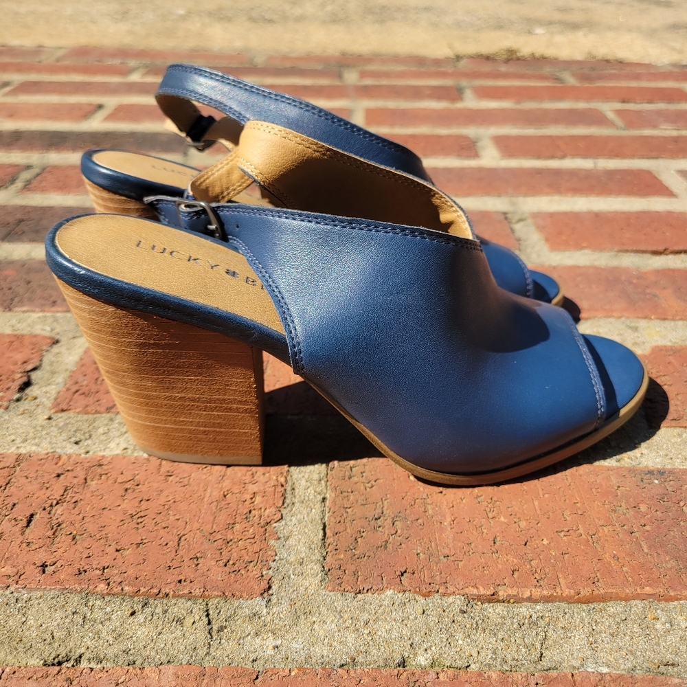 Lucky Brand Women's leather shoe